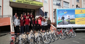 İstanbul'da Bisiklet Seferberliği: 39 Bin Bisiklet Okullara Dağıtılıyor
