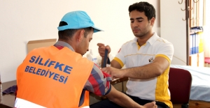 Silifke'de Belediye Personeli, Sağlık Taramasından Geçti