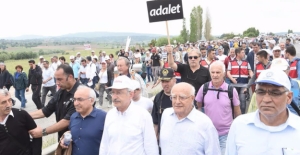CHP Yürüyüşünde Bir Vatandaş Kalp Krizi Geçirdi