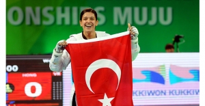 Nur Tatar Dünya Şampiyonu Oldu