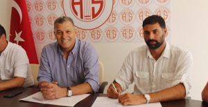 Antalyaspor Yeni Antrenörle Sözleşme İmzaladı