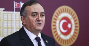 MHP’lİ Akçay’dan CHP’ye Miting Eleştirisi: “Mazlumun Payına Zalimi Ortak Ettiler”