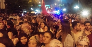 Ankara'daki Milli Birlik Yürüyüşü Başladı