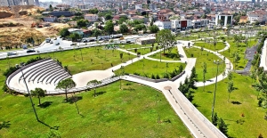 "Ataşehir Belediyesi Toplanma Alanlarını İmara Açmadı”