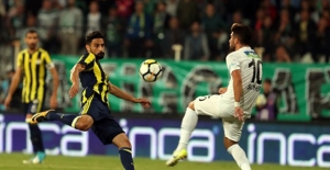 Fenerbahçe, Akhisar'dan Mağlubiyetle Dönüyor