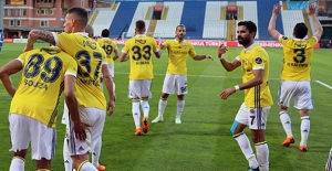Fenerbahçe, Kasımpaşa'ı 4-1 Mağlup Etti