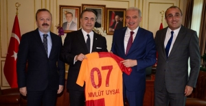 Galatasaray Kulübü Yönetiminden Başkan Uysal’a Ziyaret