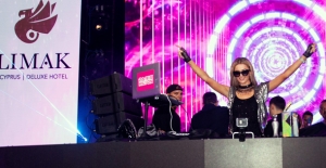 Paris Hilton, Limak Cyprus’ta Verdiği Partide Ada’yı Salladı