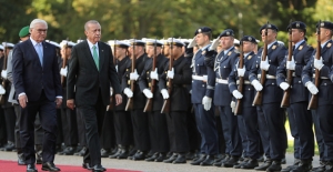 Cumhurbaşkanı Erdoğan Steinmeier Tarafından Askeri Törenle Karşılandı