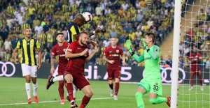 Fenerbahçe Evinde Kayseri'ye Mağlup Oldu