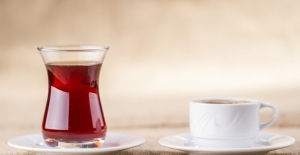 Çay Ve Kahveyi Çok Seviyoruz, Peki Ya Sağlığımız?