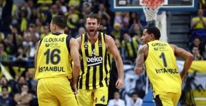 Fenerbahçe Beko, Zalgiris Kaunas’ı Farklı Mağlup Etti