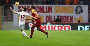 Galatasaray, Antalyaspor'u 5'ledi