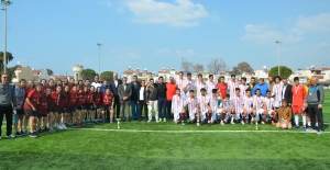 Liseler Arası Futbol Müsabakaları Kuşadası’nda Yapıldı