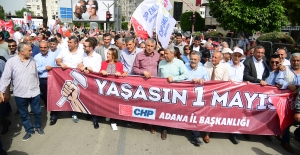 Adana’da Uzun Yıllar Sonra Bir Büyükşehir Belediye Başkanı Emekçilerle Yürüdü