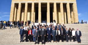 Kadıköy Belediye Başkanı Odabaşı Ve Meclis Üyeleri Ata’nın Huzurunda