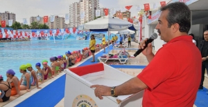 Başkan Çetin: "Çukurova Belediyesi’nin Yüzme Kurslarında 10 Bin Çocuk Yüzme Öğrenecek"