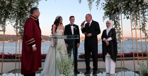 Cumhurbaşkanı Erdoğan, Mesut Özil'in Nikah Törenine Katıldı