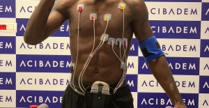 Sivasspor'un Yeni Transferi Aaron Appindangoye Sağlık Kontrolünden Geçti
