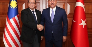 Dışişleri Bakanı Çavuşoğlu, Malezya Dışişleri Bakanı Abdullah’la Görüştü