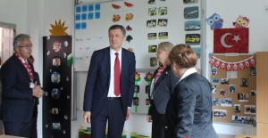 Milli Eğitim Bakanı Selçuk, Metin Sabancı Özel Eğitim Okullarını Ziyaret Etti!
