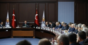 Cumhurbaşkanı Erdoğan, AK Partili Büyükşehir Ve İl Belediye Başkanlarıyla Görüştü