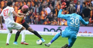 Galatasaray, Sivasspor'u Zorda Olsa Mağlup Etti