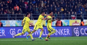 Fenerbahçe, Rize'den 3 Puan İle Dönüyor