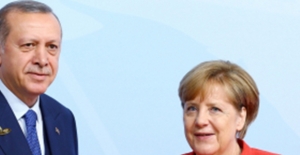 Cumhurbaşkanı Erdoğan, Almanya Başbakanı Merkel İle Telefonda Görüştü