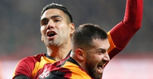 Galatasaray 3 Puanı 3 Golle Aldı