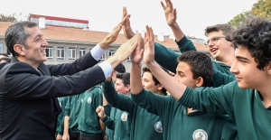 Milli Eğitim Bakanı Selçuk: "Yeni Sınıf Geçme Sistemiyle Liselerde Başarı Daha Da Artacak"