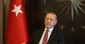 Cumhurbaşkanı Erdoğan, Vefa Sosyal Destek Gruplarının Yardım Götürdüğü Ailelerle Görüştü