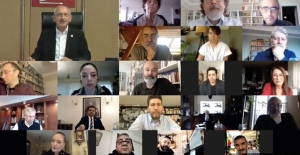 Kılıçdaroğlu, Sanatçılar İle Video Konferans Görüşmesi Gerçekleştirdi