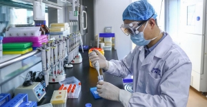 Çinli Bilim İnsanları: Yeni Koronavirüs Aşısı Yılsonunda Hazır Olabilir