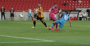 Trabzonspor İzmir'den 3 Puanla Dönüyor
