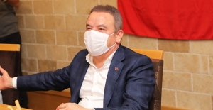 Antalya Büyükşehir Belediye Başkanı Böcek'in Covid-19 Testi Pozitif Çıktı