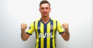 Sivasspor'lu Mert Hakan Yandaş Fenerbahçe'de