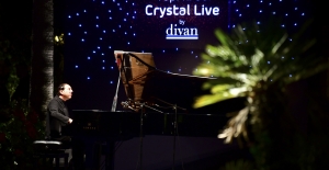 ‘Yapı Kredi Crystal Live By Divan’ Konserleri Başladı