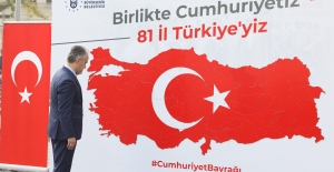 Cumhuriyet Bayrağı Bursa’da Tamamlandı