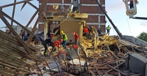 İzmir'deki Depremde Can Kaybı 62'ye Yükseldi