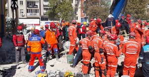 İzmir'deki Depremde Can Kaybı 85'e Yükseldi