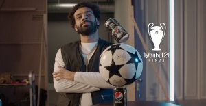 Mohamed Salah Pepsi Reklamında Yeteneği İle Büyülüyor