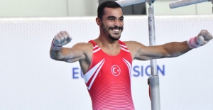 Avrupa Erkekler Artistik Cimnastik Şampiyonası'nda Ferhat Arıcan, Paralel Bar Aletinde Altın Madalya Kazandı