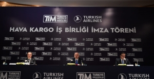 Bakan Karaismailoğlu: Türkiye’nin Lojistik Bir Güç Olması İçin Hep Birlikte Çalışıyoruz