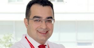 Doç. Dr. Mustafa Kaplan: "Koronavirüs Sindirim Sistemini de Vuruyor"