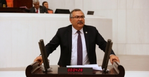 “Emeğe Saygı Konusunda CHP’li Belediyelerin AKP’lilerden Öğrenecekleri Hiçbir Şey Yoktur”
