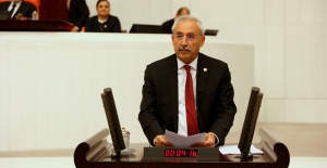 Kaplan: “AK Parti Belediyeleri Saat Hediye Edince, Ömürlerinin Uzayacaklarını Sanıyor!”