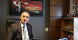 CHP’li Sertel’den AKP İzmir Kongresi’ndeki Kalabalığa Eleştiri: “Hem İnsan Hem De Virüs Taşıdılar”