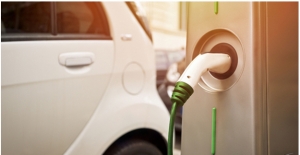 Elektrikli Araç Almayı Düşünen Tüketici Şarj Üniteleri Bulamamaktan Endişeli