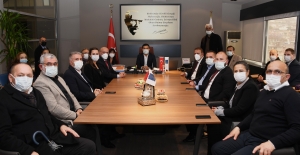 CHP Milletvekili Hüseyin Yıldız’dan Kuşadası Belediyesi’ne Ziyaret